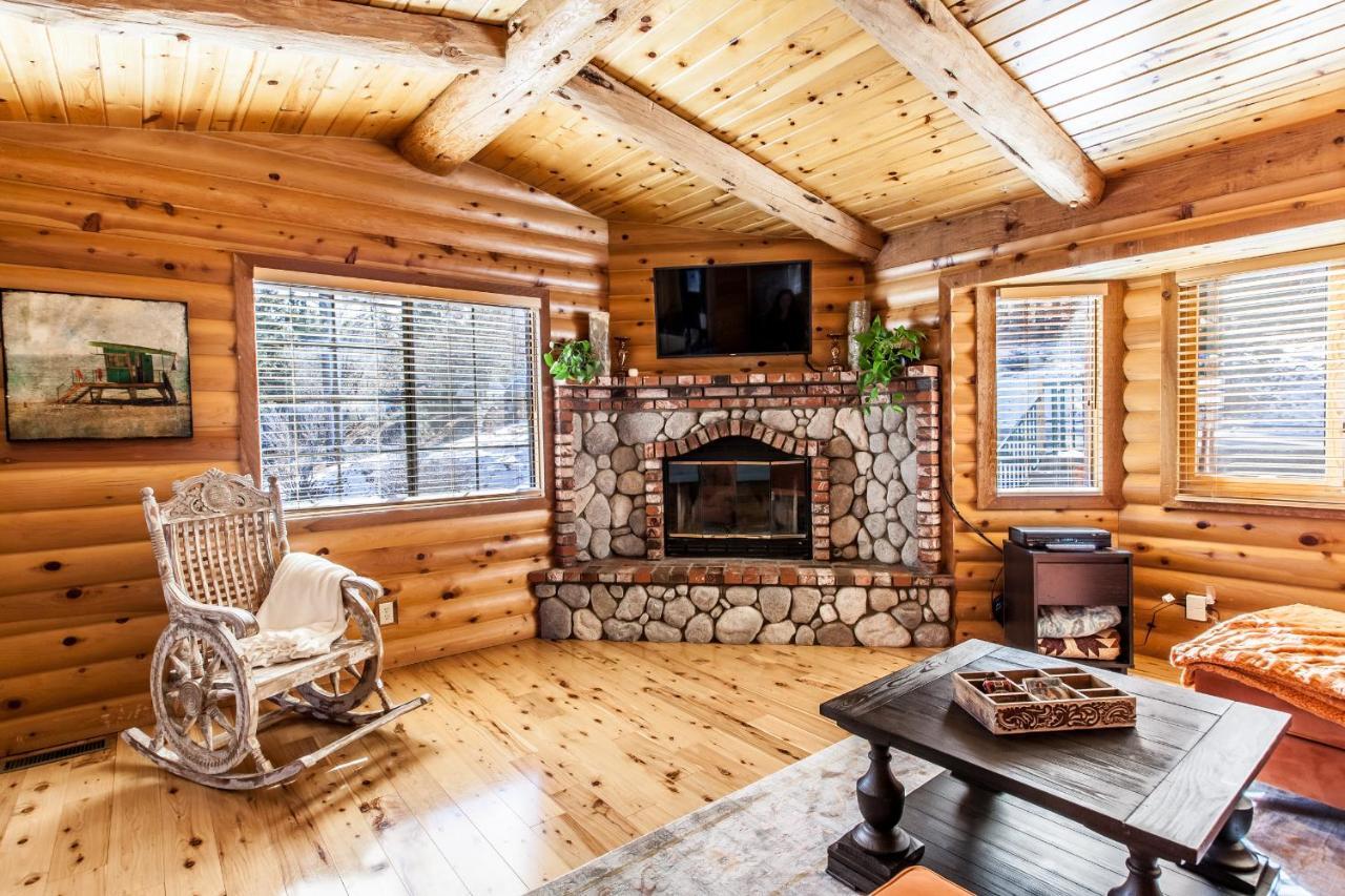 Villa Tres Bien Ensemble Big Bear Lake Zimmer foto